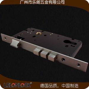 蜜桃久久久亚洲精品水蜜桃黄色网站防盜鎖體